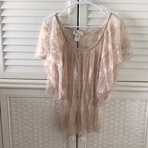 Tree barn medium lace sheer Foley top cream